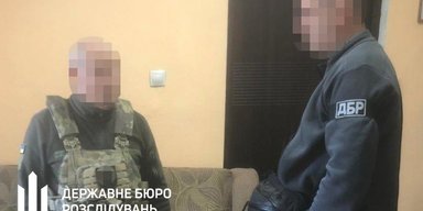 Дважды "переобулся": в Херсоне задержали коллаборанта, который устроился в ТЦК (фото)