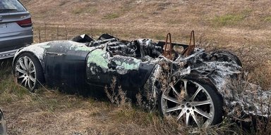 Належав Кернесу: в Україні згорів рідкісний німецький спорткар (фото)