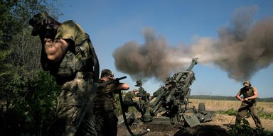 "Бои отличаются": в мирной сделке Украины и РФ виден "хороший прогресс", – Трамп (видео)