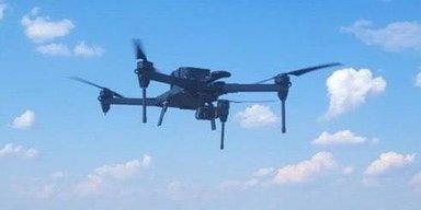Революційна розробка: ШІ Saker Scout атакує ЗС РФ цілими роями дронів-камікадзе