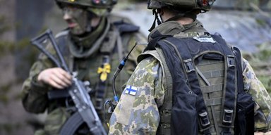 Західні війська вже "викинули" б ЗС РФ з України, якби не одне "але", — адмірал НАТО