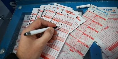 Мужчина выиграл в лотерею 410 миллионов долларов: теперь у него неожиданный страх