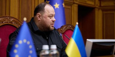 "Щоб не скотилися в OnlyFans": Стефанчук попросив Гончаренка не транслювати засідання ВР в TikTok (відео)