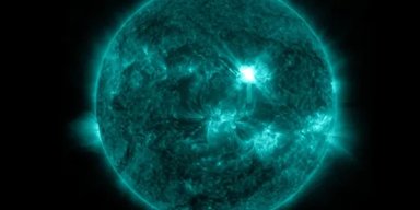 Х-вспышка на Солнце вызвала блэкаут в Америке: на этой неделе будет новый удар по Земле (видео)