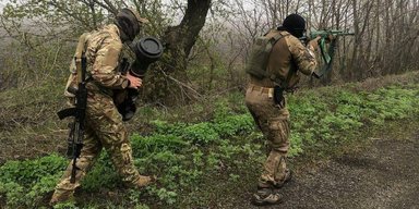 Легіон "Свобода Росії" знищив техніку і склади з боєприпасами ЗС РФ під Бахмутом (відео)