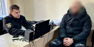 В Одессе командир воинской части собирал "дань" с подчиненных: требовал 30% с боевых выплат