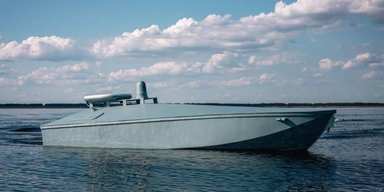 "Будут действовать даже в условиях океана": Зеленский анонсировал разработку новых надводных дронов