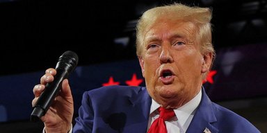 Самый мощный сигнал: Трамп не поддержит Украину и Зеленского в борьбе против Путина, — Politico