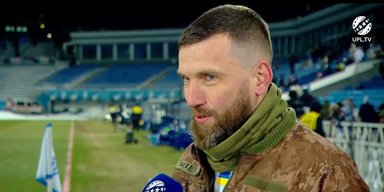 "Записался в тероборону": герой мема с израильского телевидения принял участие в матче "Динамо" — "Рух" (видео)