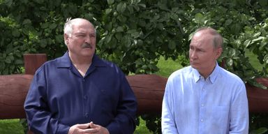 "50, 60, 10 днів — так політика не робиться": Лукашенко висміяв дедлайни Трампа для Путіна