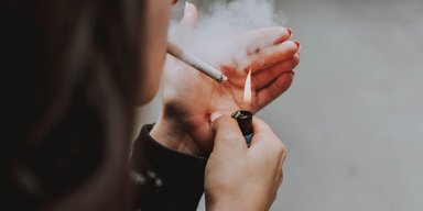 Не на 40 гривень: на скільки насправді подорожчають сигарети в Україні