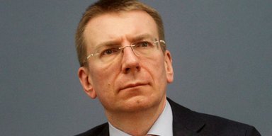 "Никто не хочет повторения ситуации в Украине": Латвия призвала НАТО возобновить призыв в армию