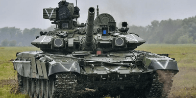 Дрон ЗСУ підірвав новітній російський танк Т-90 "Прорив" за $4,5 млн (відео)