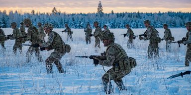 В лагере на снегу при -20: солдаты НАТО готовятся к войне с РФ в Арктике, — Politico
