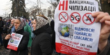 Відбір за Дарвіном. Як мутує коронавірус і чому антиваксери грають на його боці
