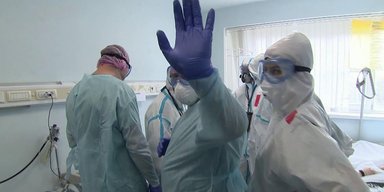 Селят в домах украинцев: оккупанты привезли в Запорожскую область новых медиков, — ЦНС