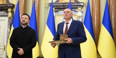 Зеленский наградил директора Приднепровской ТЭС компании ДТЭК званием "Национальная легенда Украины"