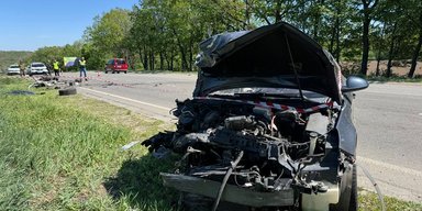 Військовий ТЦК та поліцейський загинули у ДТП на Полтавщині: в авто був цивільний, — ЗМІ