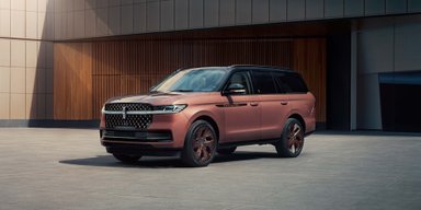 Зіркова спортсменка отримала від Ford ексклюзивний розкішний позашляховик (відео)