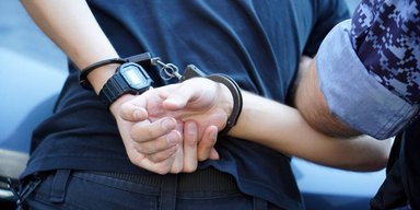 Подозреваемого в педофилии прокурора из Черкасс отправили за решетку: детали