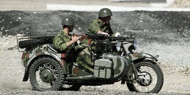 Триває важка "хірургічна" робота: ЗС РФ почали штурм Зарічного на Лиманському напрямку, — боєць