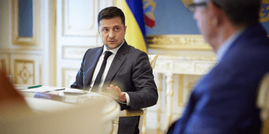 Зайдіть до відділу кадрів. Чи будуть зміни в Офісі президента