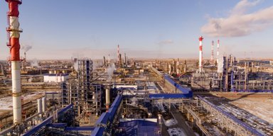 БпЛА "Лютий" атакував Орський НПЗ на дистанції 1400 км: летів та влучив серед "білого дня" (відео)