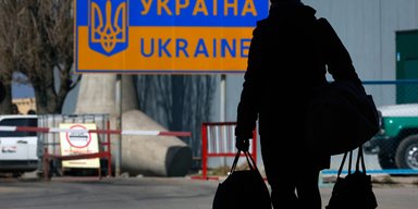 Поговорим на дорожку. Почему украинцам надо перестать проклинать уезжающих