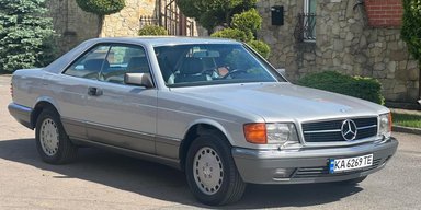 Раритет по цене "Гелендвагена": в Украине продают хорошо сохранившийся Mercedes 80-х (фото)