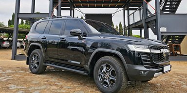 Toyota Land Cruiser 300 получил необычную версию с защитой от пуль (фото)