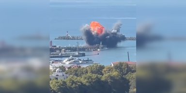 Сочи атаковали морские дроны: взорвали корабль NEFRIT из Новороссийска (видео)