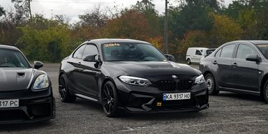 В Украине засветился 450-сильный заряженный BMW: выпущено всего 2200 таких купе (фото)
