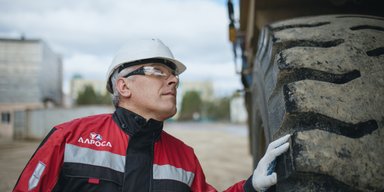 ЄС ввів санкції проти російської групи алмазодобувних компаній "Алроса"