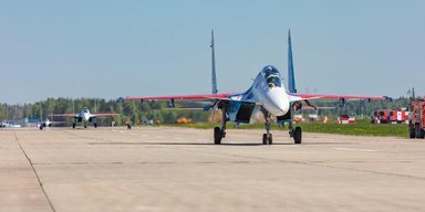 "Намагаються зіпсувати нам парад": стало відомо, куди били українські БПЛА на аеродромі Кубинка в РФ