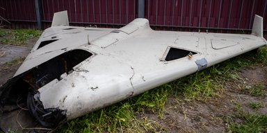 Поставили в РФ недавно: в уламках "Шахедів" після обстрілу Києва знайшли деталі з Китаю (фото)