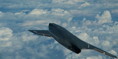 "Революционный подход": новый дрон X-Bat получит двигатель как у самолета F-16 (фото)