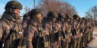 Зеки із "Шторм-Z" повертаються на поле бою навіть після ампутацій, — розвідка Британії