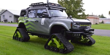 Ford Bronco превратили в необычный внедорожник на гусеницах (фото)