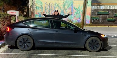 Электромобиль Tesla проехал от Тихого до Атлантического океана на автопилоте (фото)