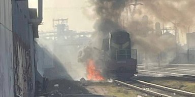 Армия РФ ударила по железной дороге в двух областях: какие последствия (фото)