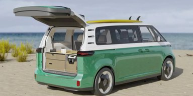 Електромобіль Volkswagen перетворили на яскравий автодім у ретростилі (фото)
