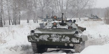 Уничтожаются быстрее, чем изготавливает: РФ может остаться без БМП через 6 месяцев, — Forbes
