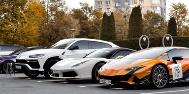 Ferrari, McLaren і Aston Martin: які екзотичні авто з'явилися в Україні у 2025 році (фото)