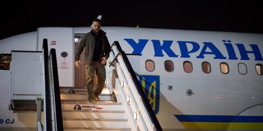 Зеленский отправился в турне по Европе с 5 требованиями: Politico оценило шансы выполнения запросов Украины