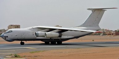 У Судані збили Іл-76 із російським екіпажем: яку місію виконував літак (відео)