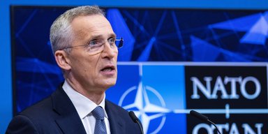 Поддержка Украины и не только: Столтенберг назвал три главных задачи промышленности НАТО