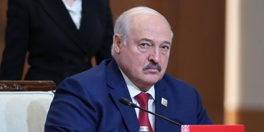На одном уровне с "ДНР": Лукашенко заявил о готовности сотрудничать с Украиной