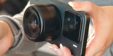 Превратит смартфон в фотоаппарат: Xiaomi представила модульную камеру на магните (фото)