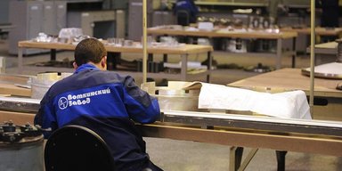 Два разрушенных цеха и множество пострадавших: что известно об ударе "Фламинго" по заводу "Орешника" в Удмуртии (видео)