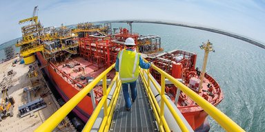 Доходи Росії від експорту нафти впали на 17% за місяць, — МЕА (діаграма)